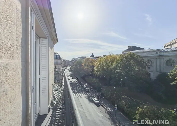 Flexliving - Private Bedroom - Monge *